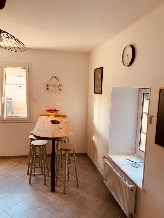 Gîte   Au petit Bonheur  Orges Extérieur photo